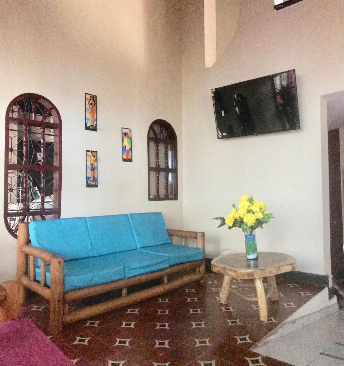 Mi Casa Hostel Ріоача Екстер'єр фото