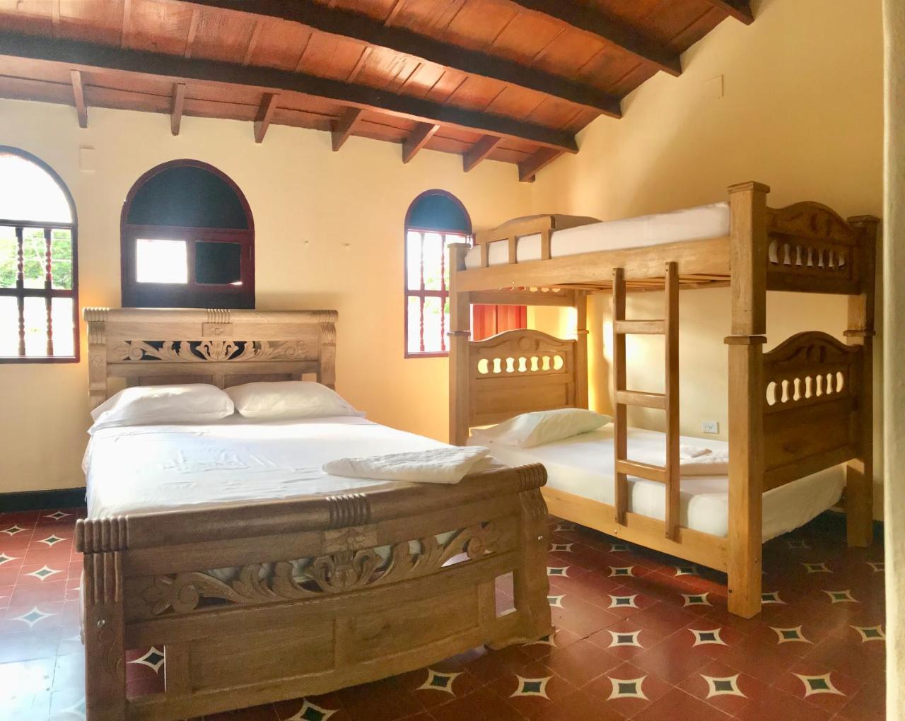 Mi Casa Hostel Ріоача Екстер'єр фото